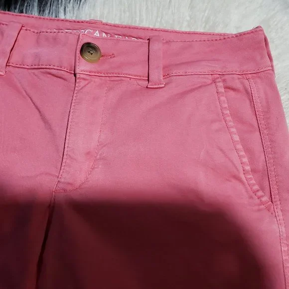 American Eagle Super Stretch pink shorts - Picture 5 of 6